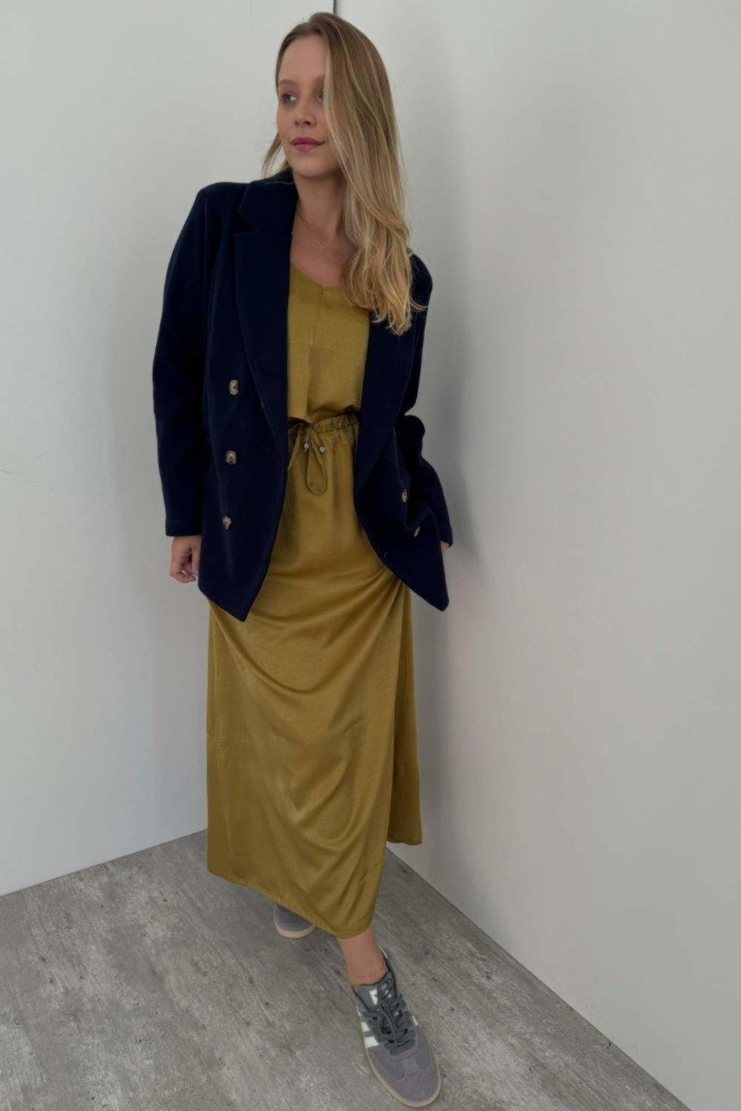 Imagem principal Saia Vanibele Midi Oliva Vanibele amarelo