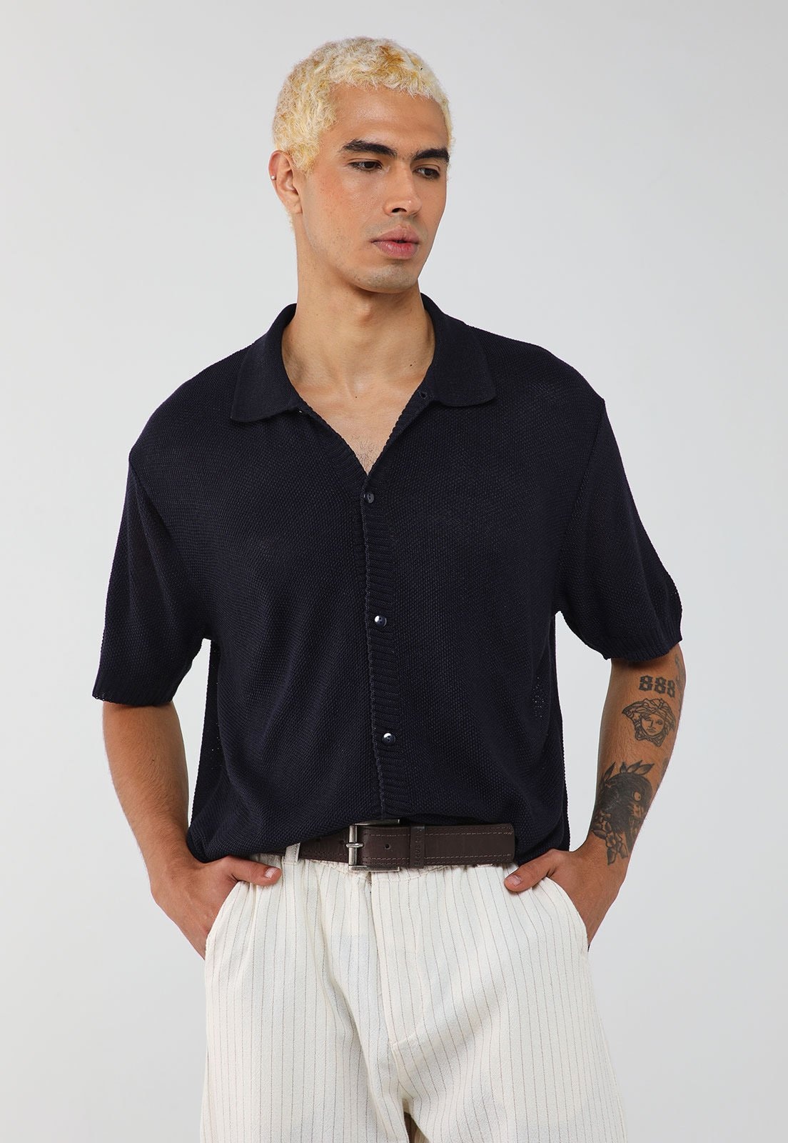 Imagem principal Camisa Masculina Hering Manga Curta Preta Hering preto