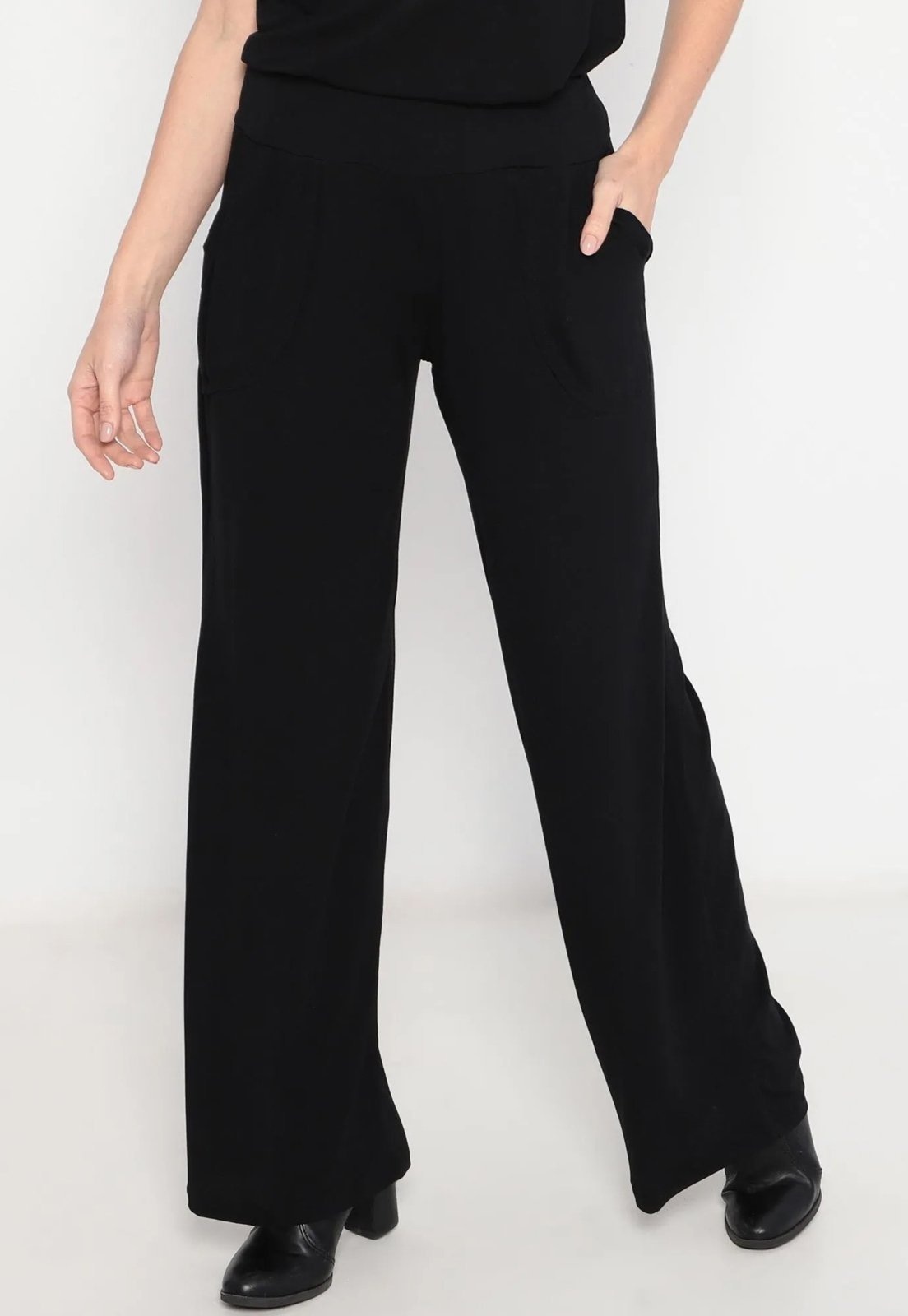 Imagem principal Calça Maria Paes Pantalona Preta Maria Paes preto