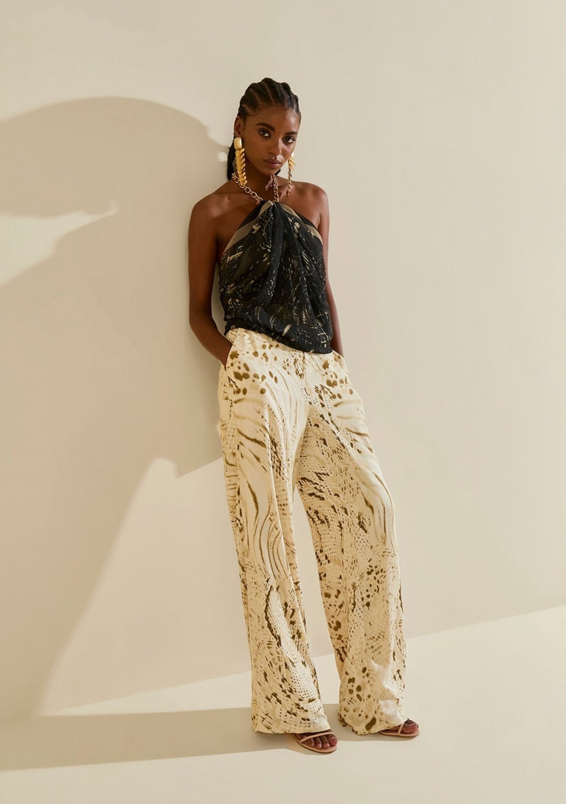 Imagem principal Calça Morena Rosa Pantalona Alta Estampado Morena Rosa estampado rosa