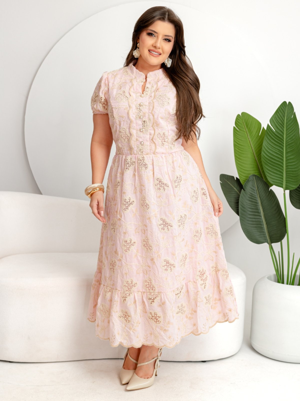 Imagem principal Vestido Elegante Midi Gola Alta Manga Princesa Curta Bordado Algodão Rosê Sarah Cristina Brand off-white