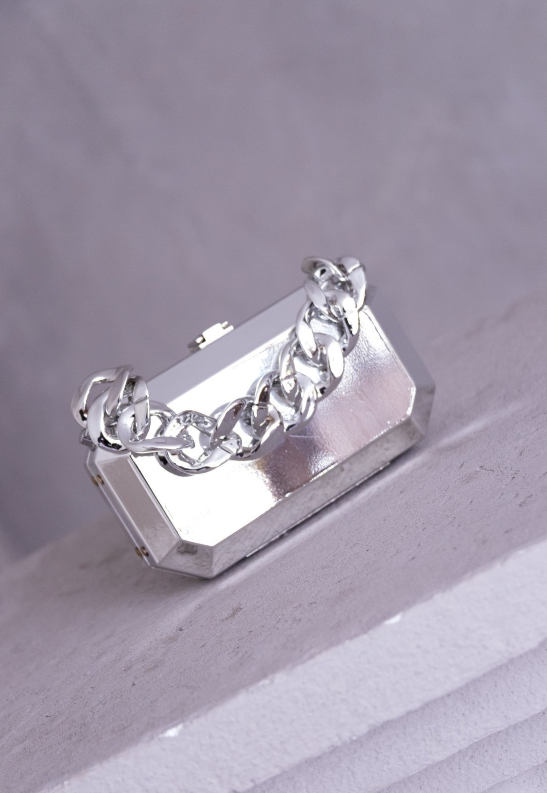 Imagem principal Bolsa Clutch de Festa Metalizada Retângular com Alças removíveis Micca Cia do Vestido prata