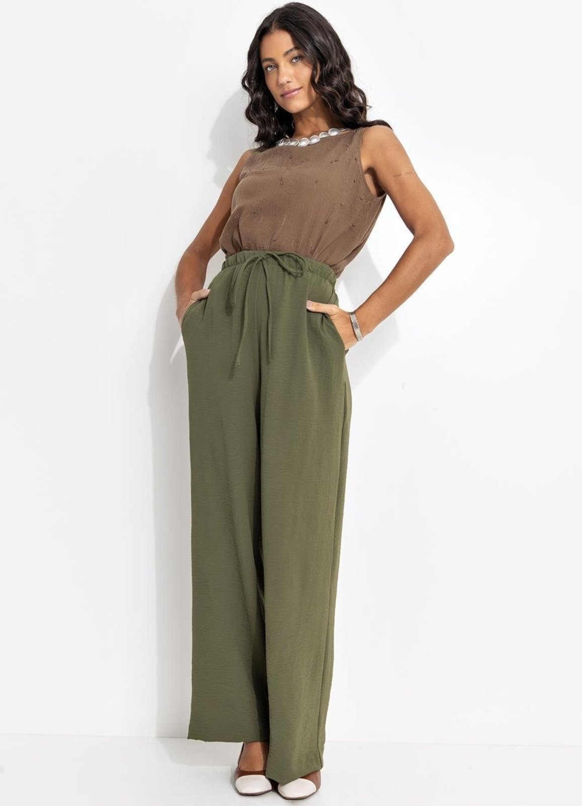 Imagem principal Calça Feminina Pijama Em Crepe Plano Quintess Quintess verde