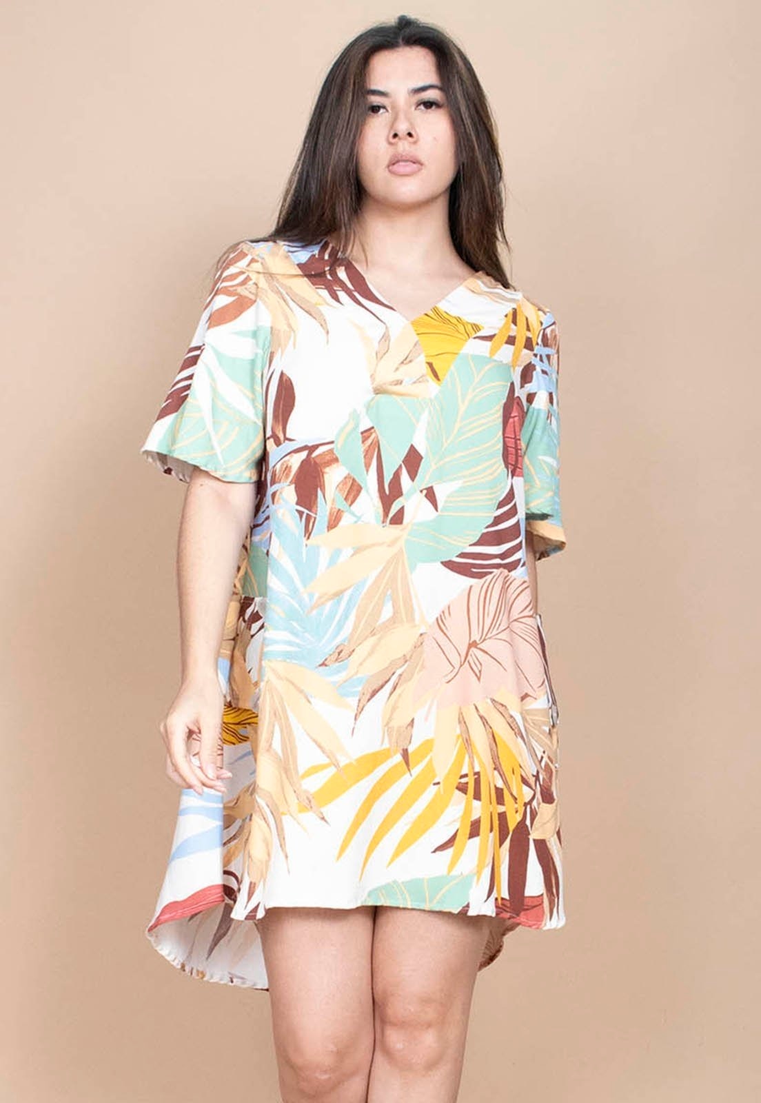 Imagem principal Vestido Cabanafree Curto Pataxô Viscose Mullet Decote V Estampa Aurora Suave Cabanafree amarelo/azul/estampado/off-white/verde