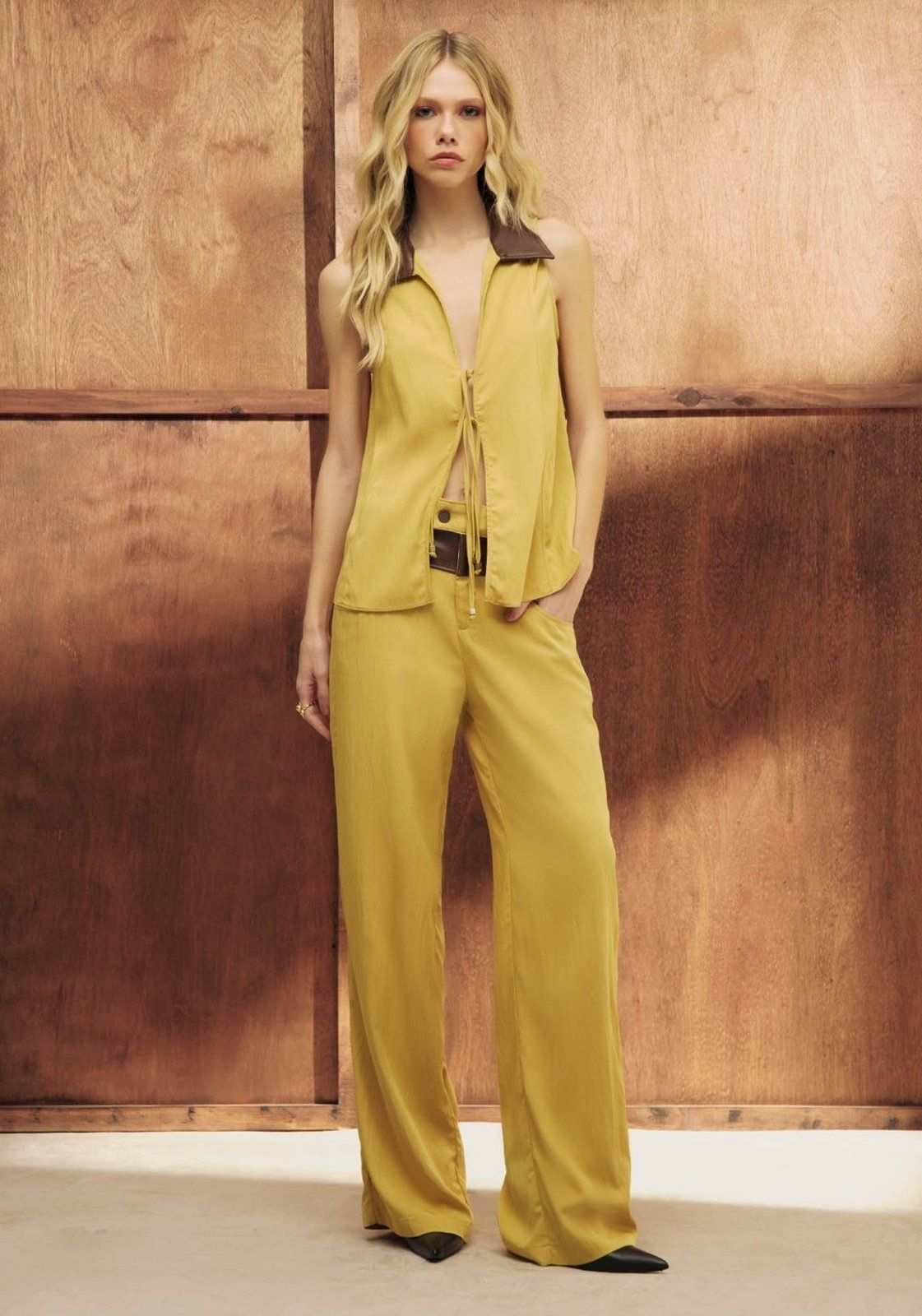 Imagem principal Calça Wide Leg Cintura Média Bicolor My Favorite Things bege