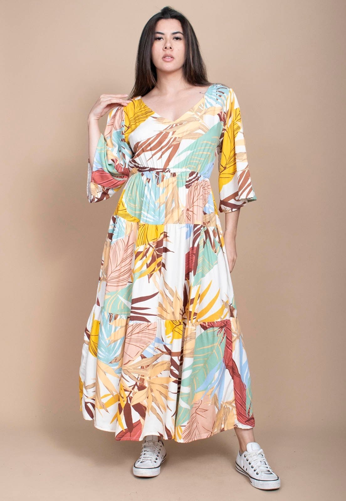 Imagem principal Vestido Longo Cabanafree Plano com Manga e Camadas Estampa Aurora Suave Cabanafree amarelo/azul/estampado/off-white/verde