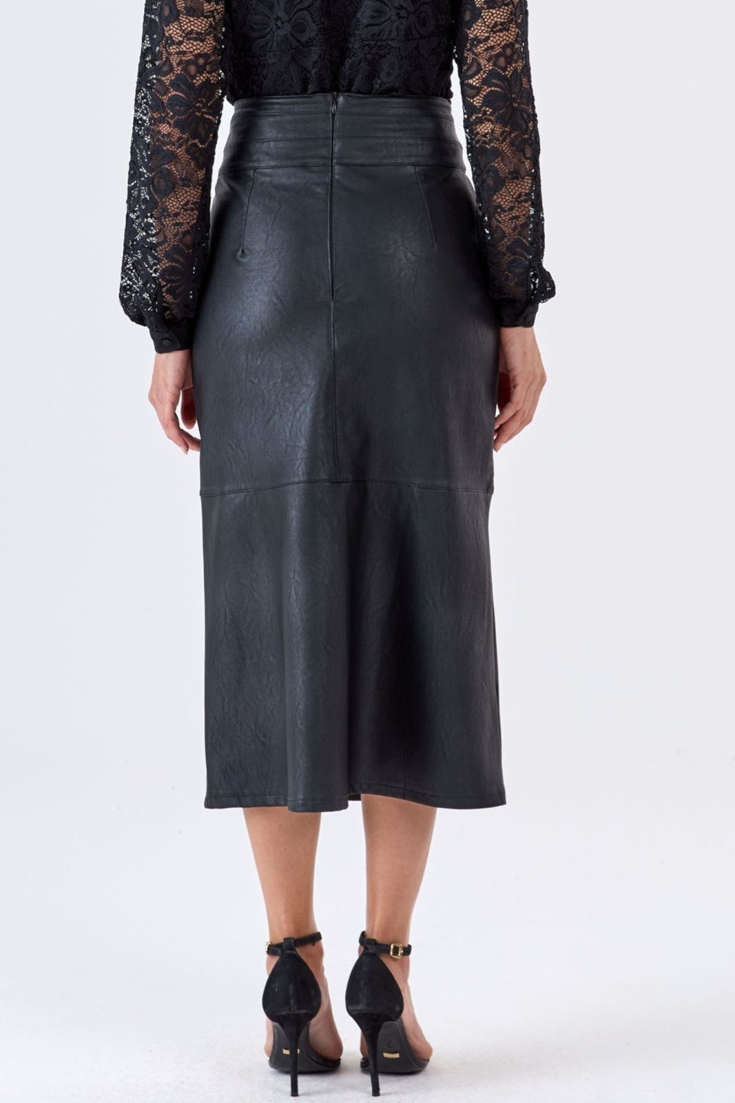 Imagem principal Saia Midi PKS Fenda Frontal Preta PKS preto