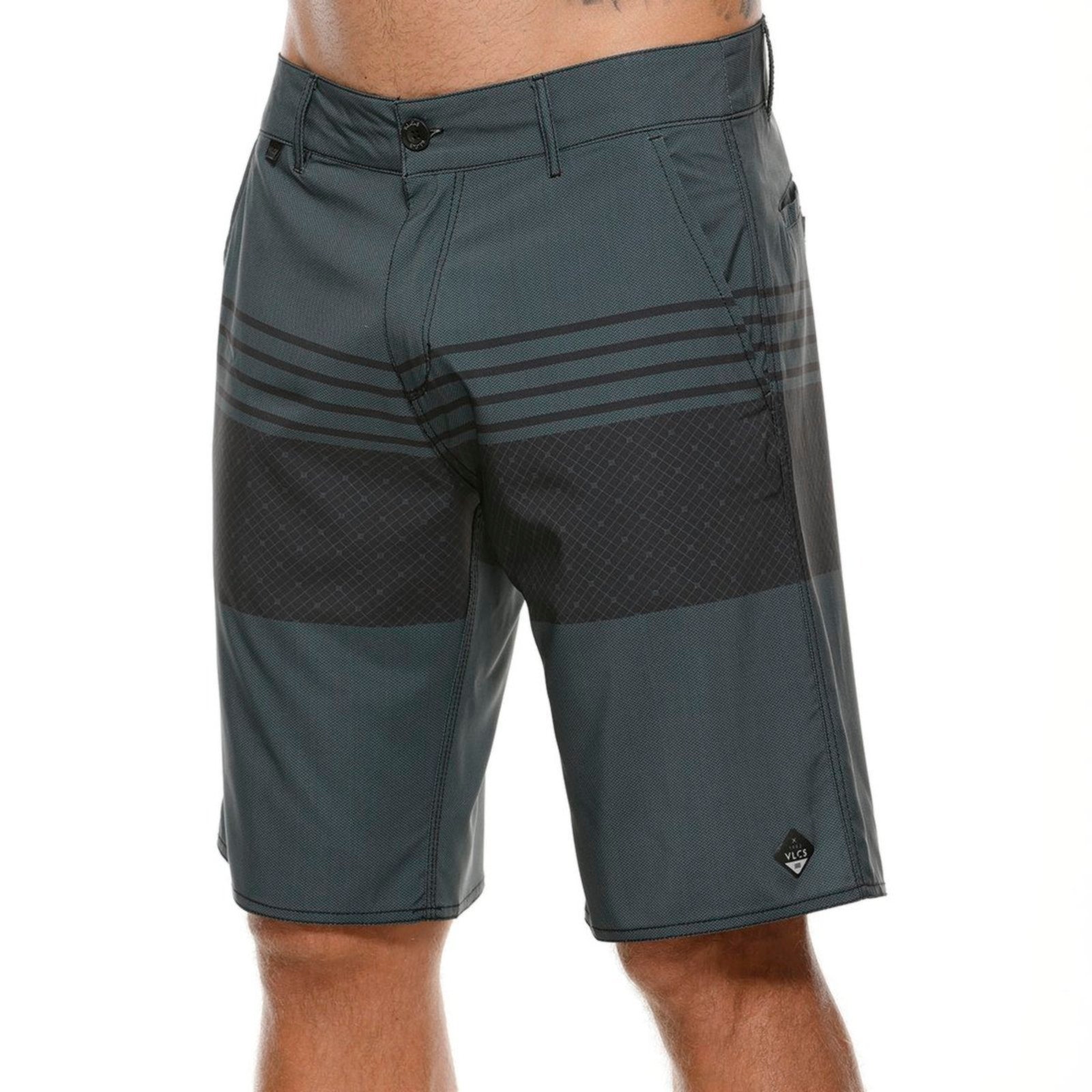 Imagem principal Bermuda Passeio Masculina Tactel Elastano Leve VLCS VLCS VIOLAÇÕES cinza
