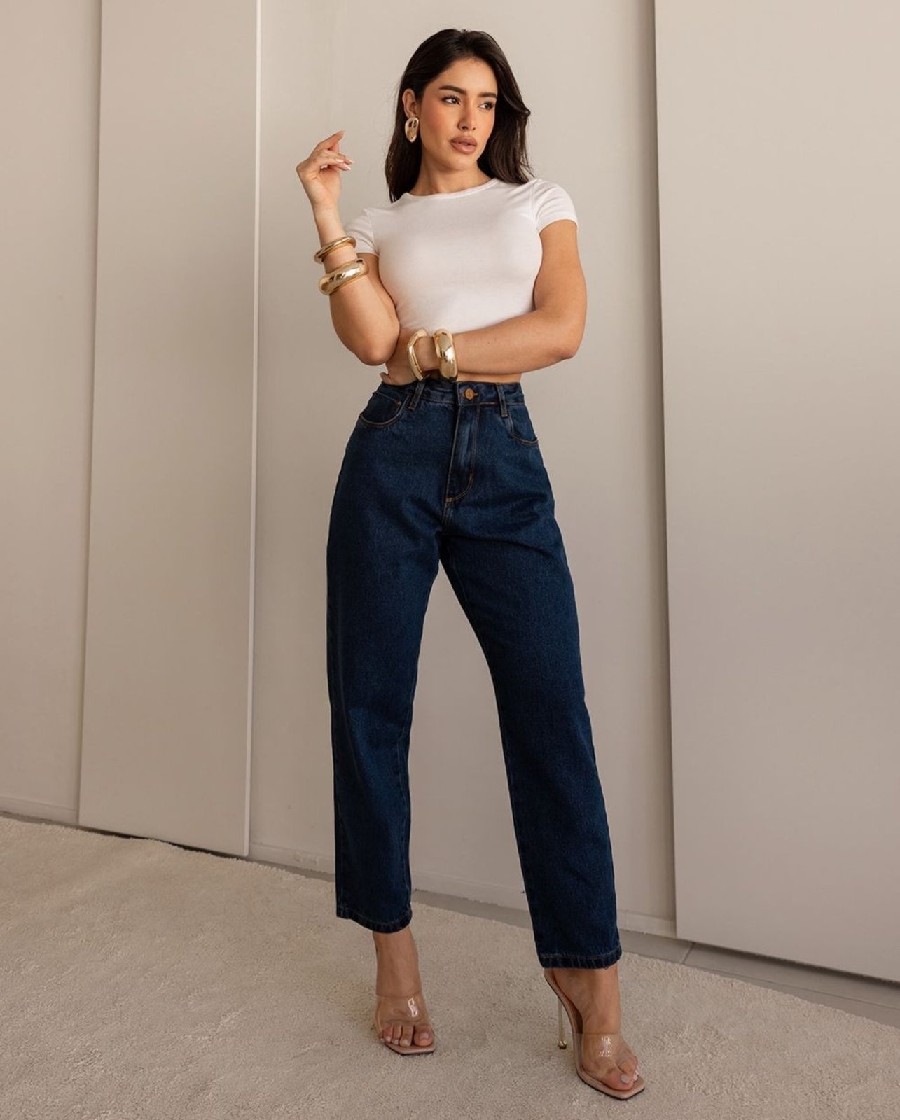 Imagem principal Calça Jeans Mom Feminina Cintura Alta Algodão 00101 Black Blue Consciência jeans black