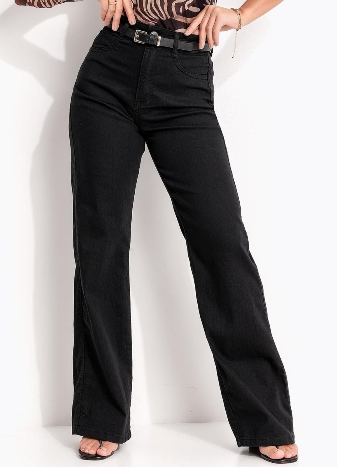 Imagem principal Calça Wide Leg Jeans Preto Quintess prata