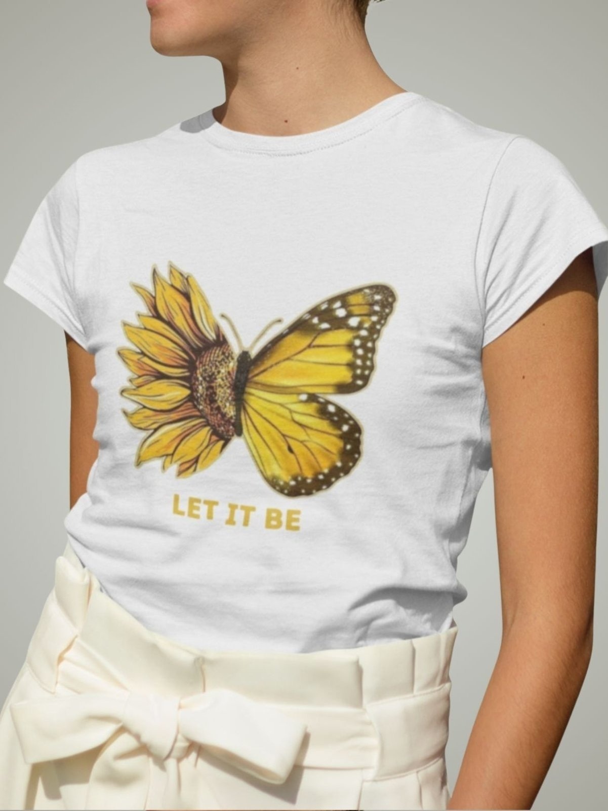 Imagem principal Camiseta Básica Feminina GuGi Let It Be Borboleta Girassol Gugi branco
