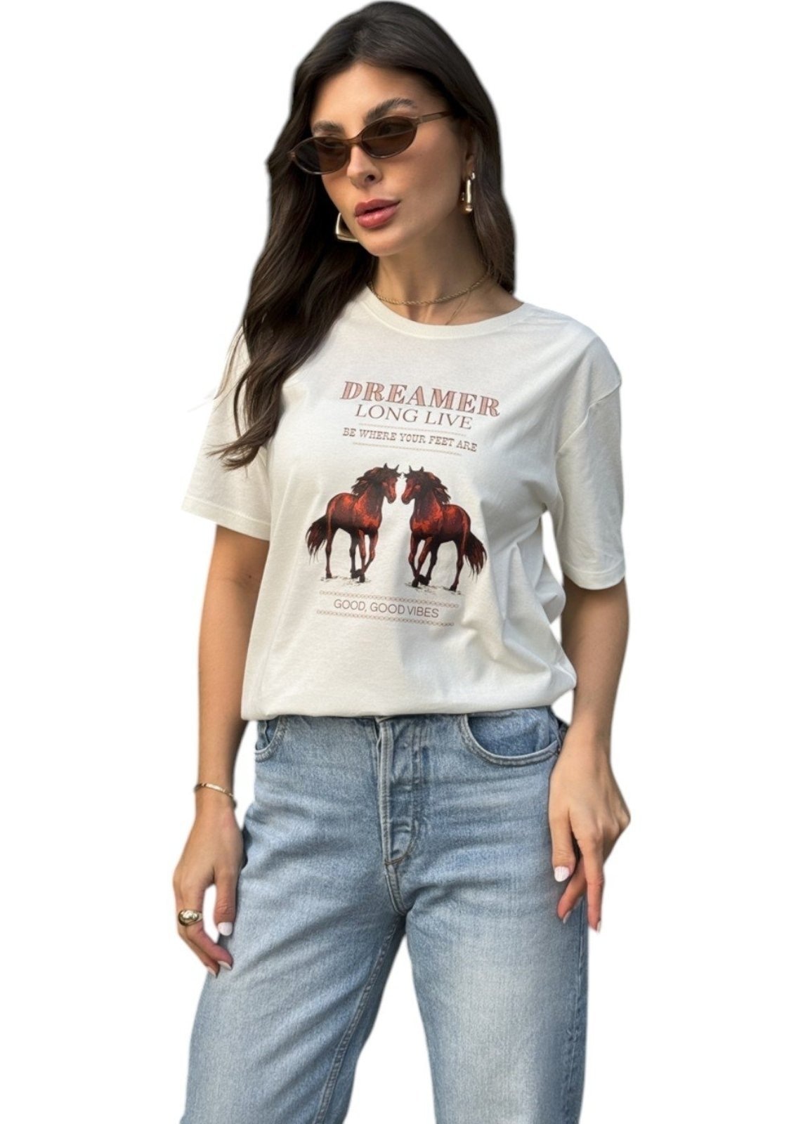 Imagem principal Camiseta Feminina Cianitas Off Estampa Cavalos Dreamer Cianitas off-white
