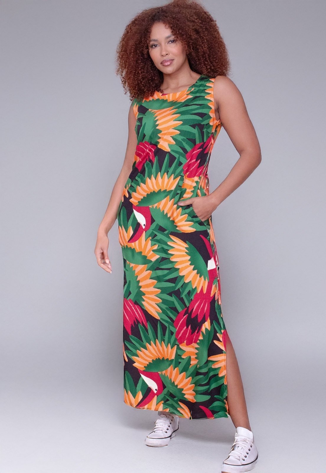 Imagem principal Vestido Longo Cabanafree Plano com Bolso Estampa Festa dos Tucanos Cabanafree estampado/laranja/vermelho