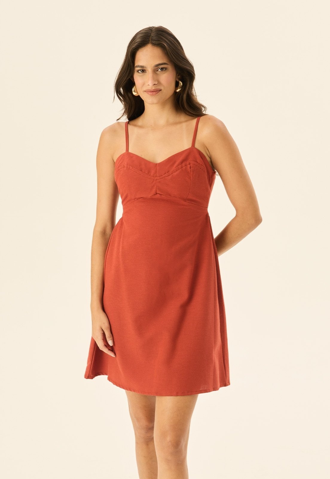 Imagem principal Vestido Curto Amarração Costas Liso CaCay marrom