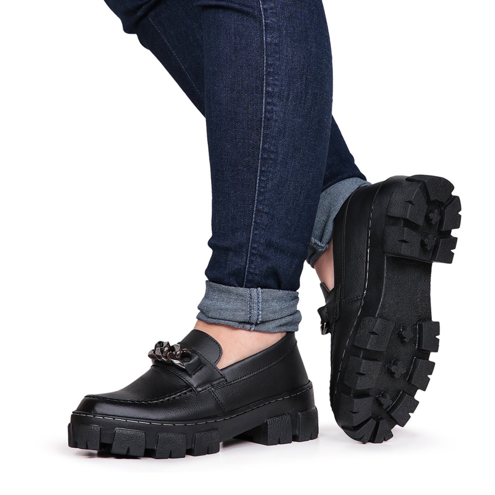 Imagem principal Sapato Mocassim Tratorado Oxford Feminino Fivela Bia Ramos preto