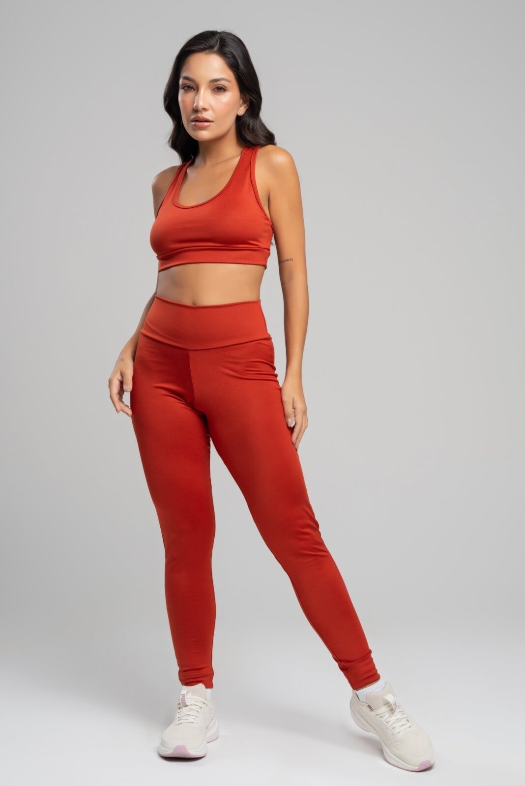 Imagem principal Conjunto Fitness Vicbela Calça Legging + Top Nadador Suplex Moda Fitness Academia Terracota Vicbela caramelo/coral/laranja