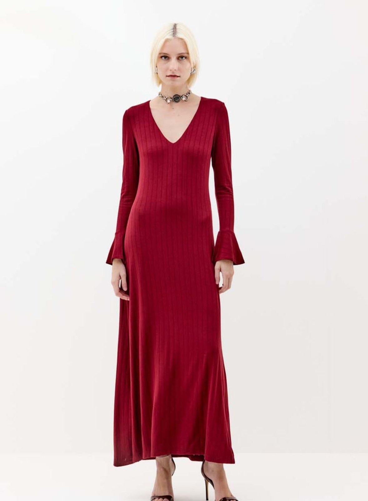 Imagem principal Vestido Decote em V Triton Bordo Veludo Triton bordô