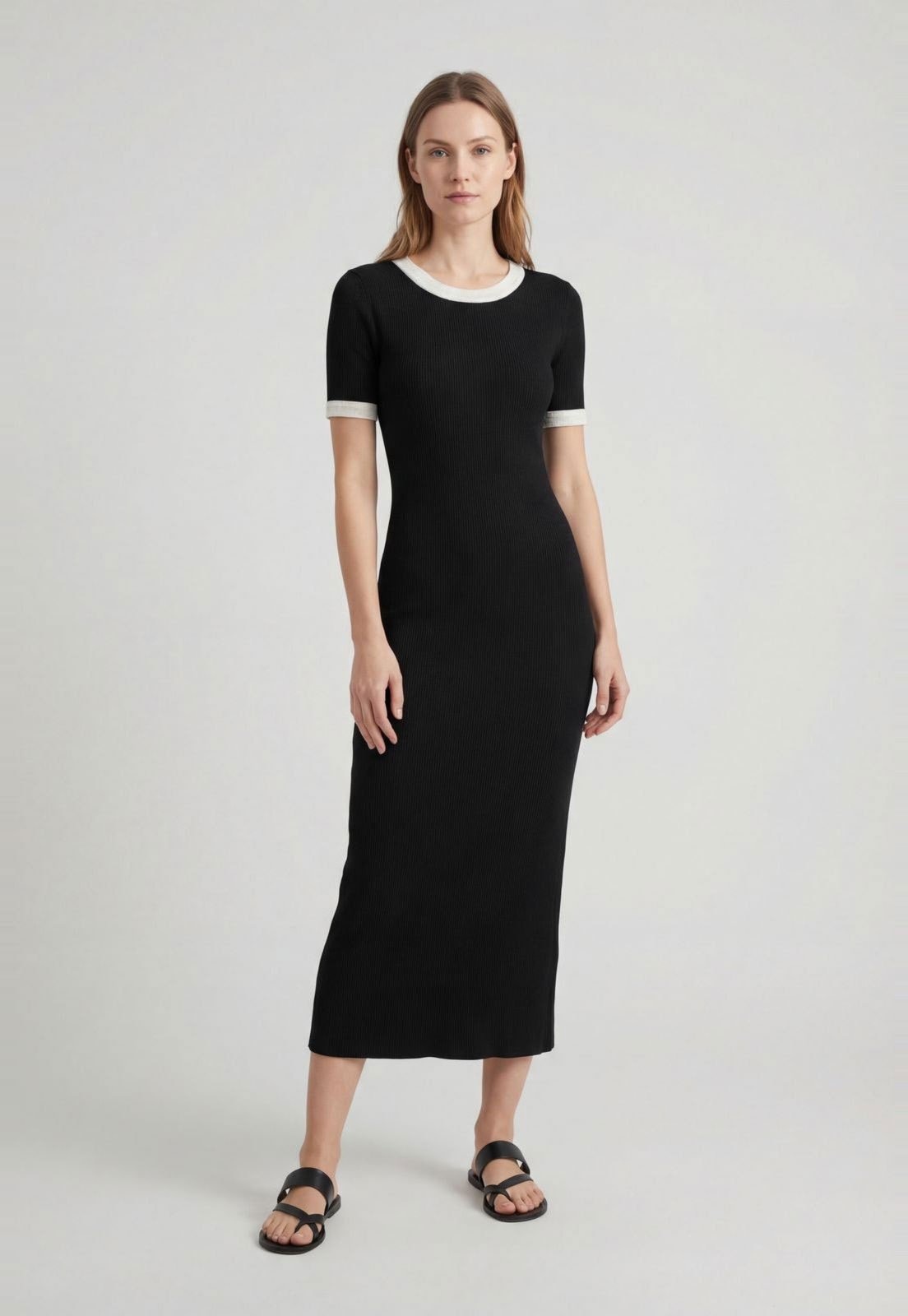 Imagem principal Vestido Feminino Lança Perfume Decote Redondo Preta Lança Perfume preto