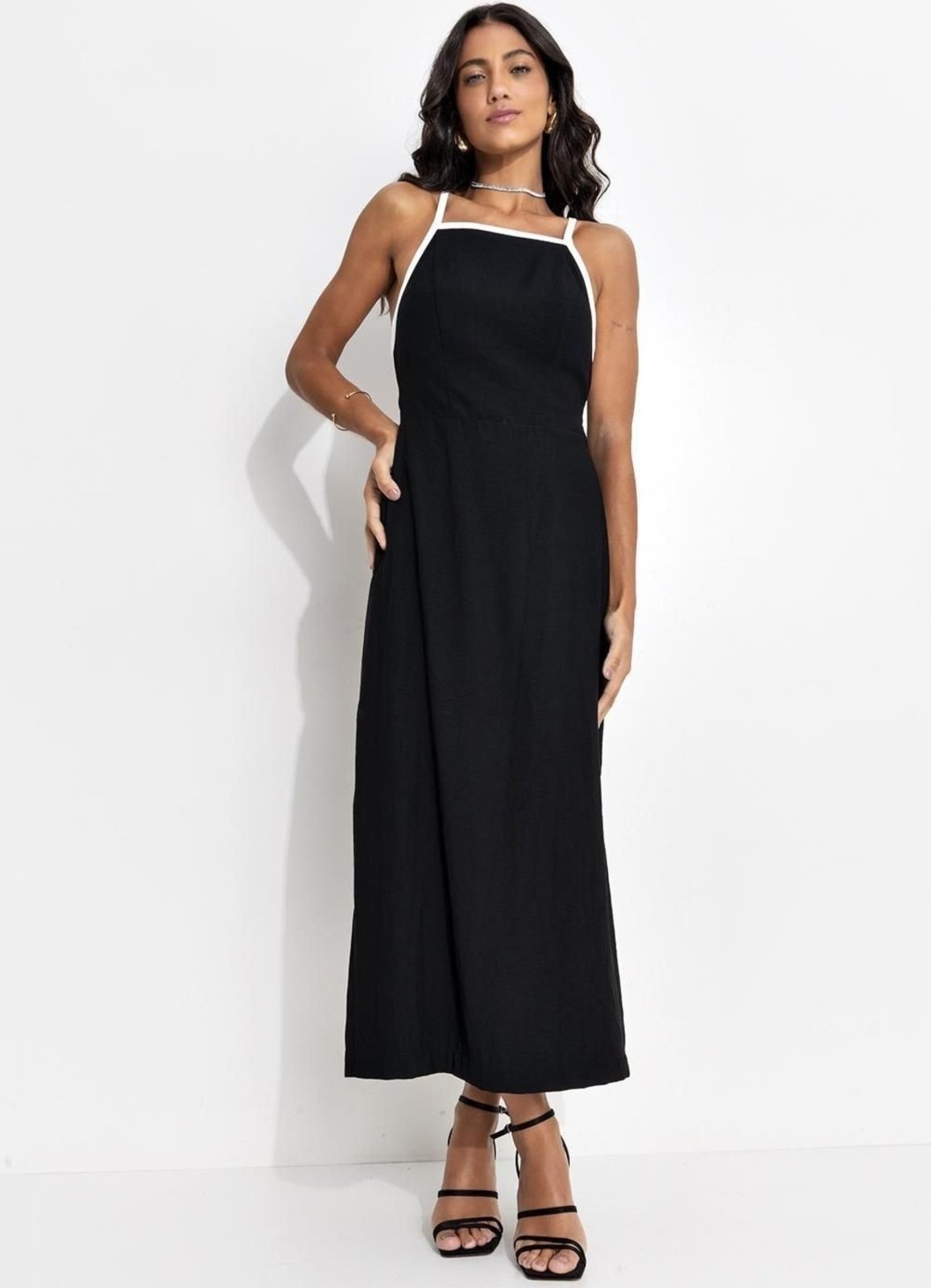 Imagem principal Vestido Tecido Alfaiataria De Viscose Quintess preto