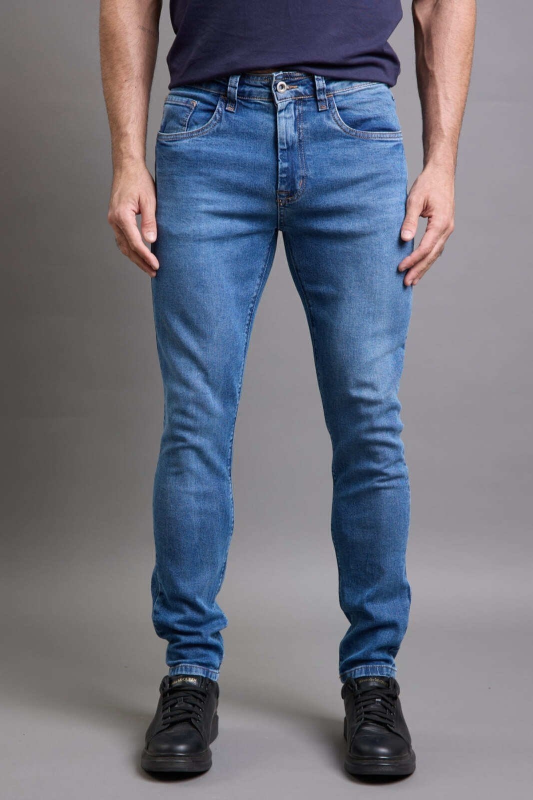 Imagem principal Calça Jeans Slim Fit Masculina Lavagem Média Dialogo Jeans DIALOGO azul