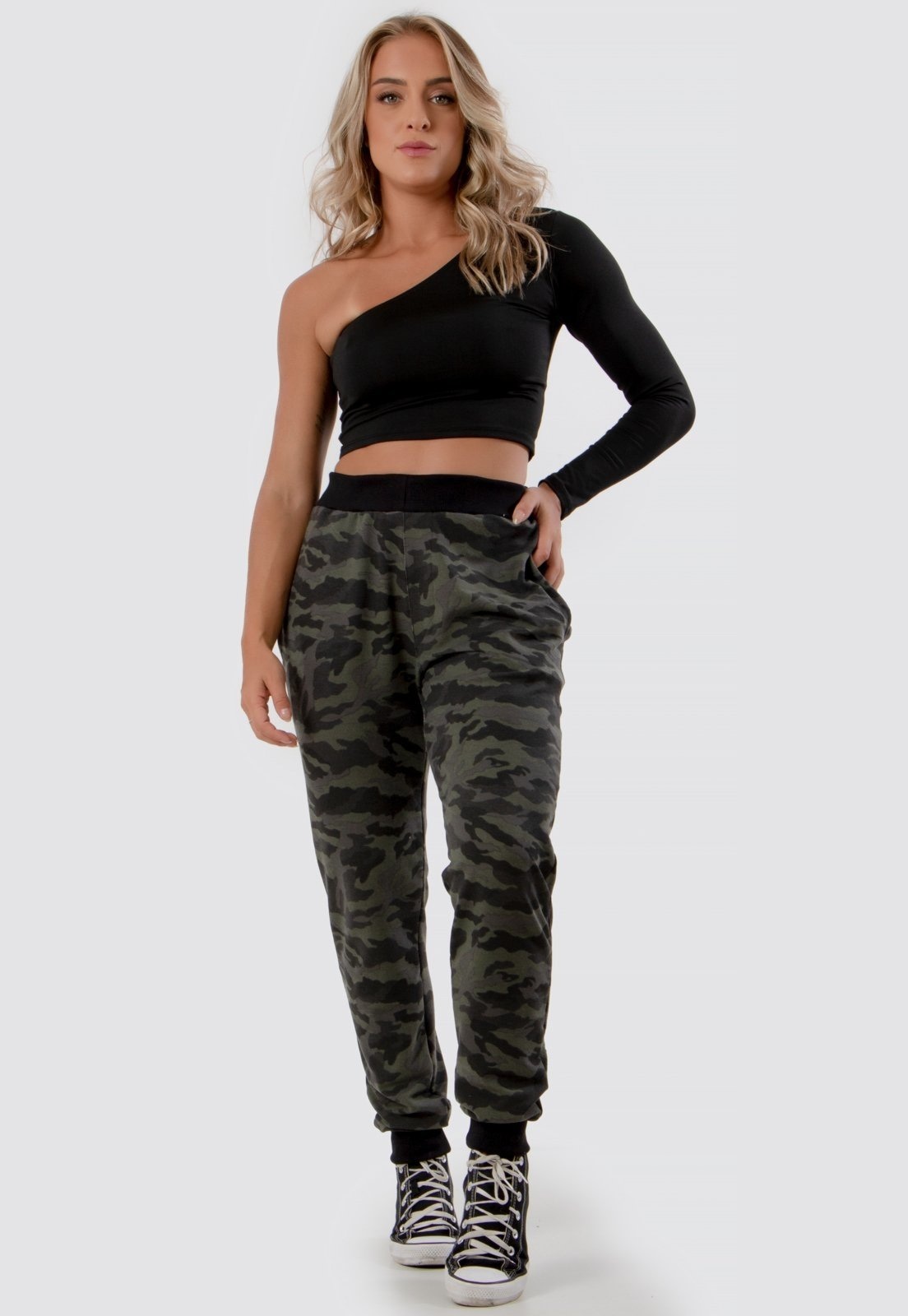 Imagem principal Calça Moletom Diluxo Feminina Jogger Camuflada Diluxo verde militar