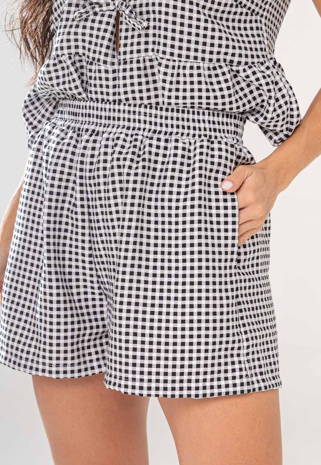 Imagem principal Short Aura Dora Bolso Xadrez Vichy Aura preto