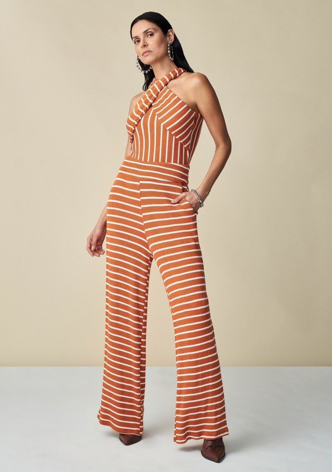 Imagem principal Calça Maria Valentina Pantalona Cós Intermediário Com Elástico Maria Valentina laranja