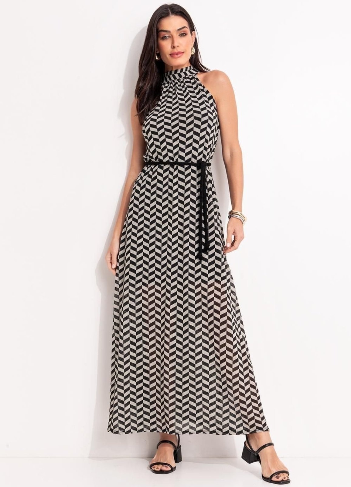 Imagem principal Vestido Em Malha Plissada Quintess Chevron Quintess preto