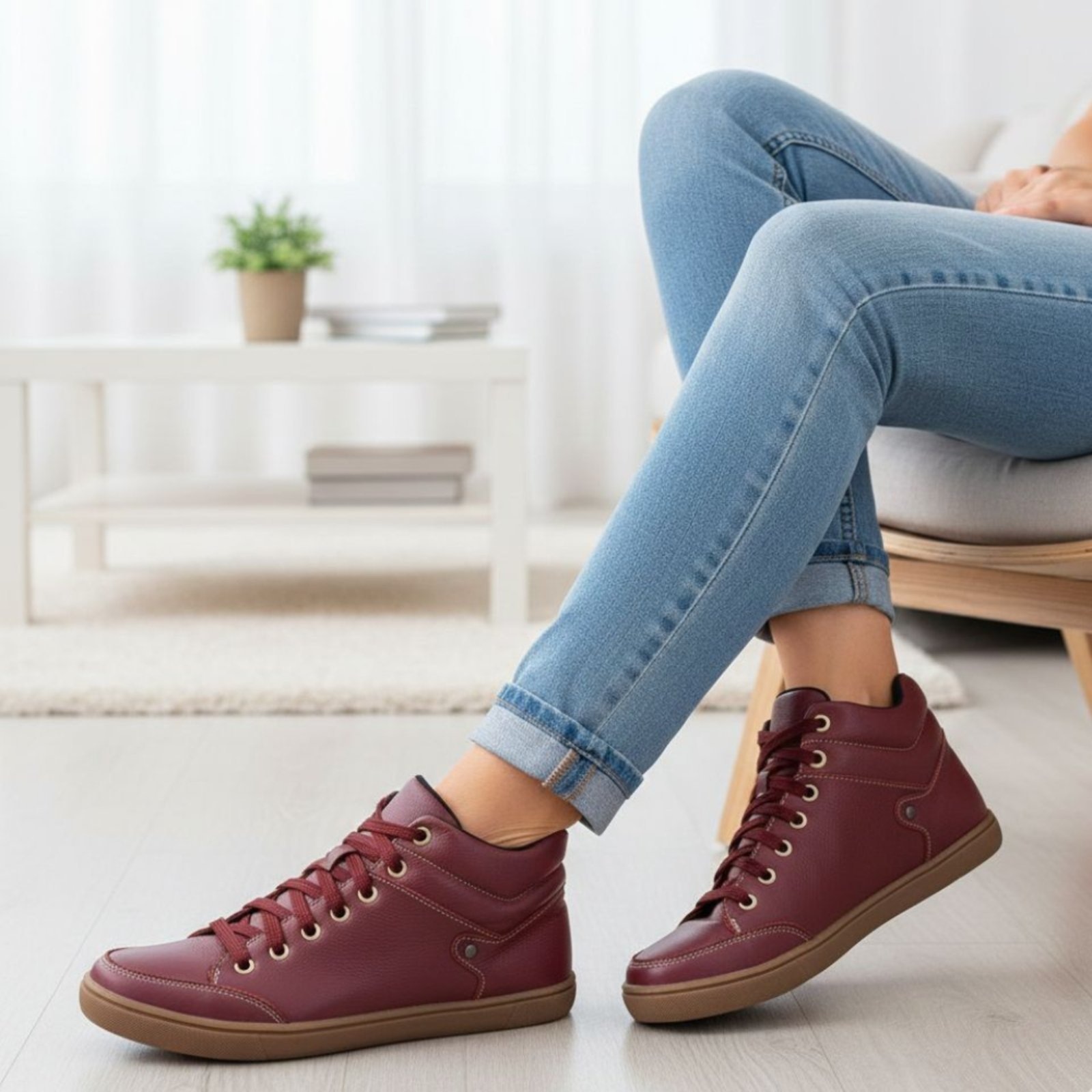 Imagem principal Bota Botinha Feminina Bordô Sem Salto Comfort ROMEU E JULIETA SHOES vinho