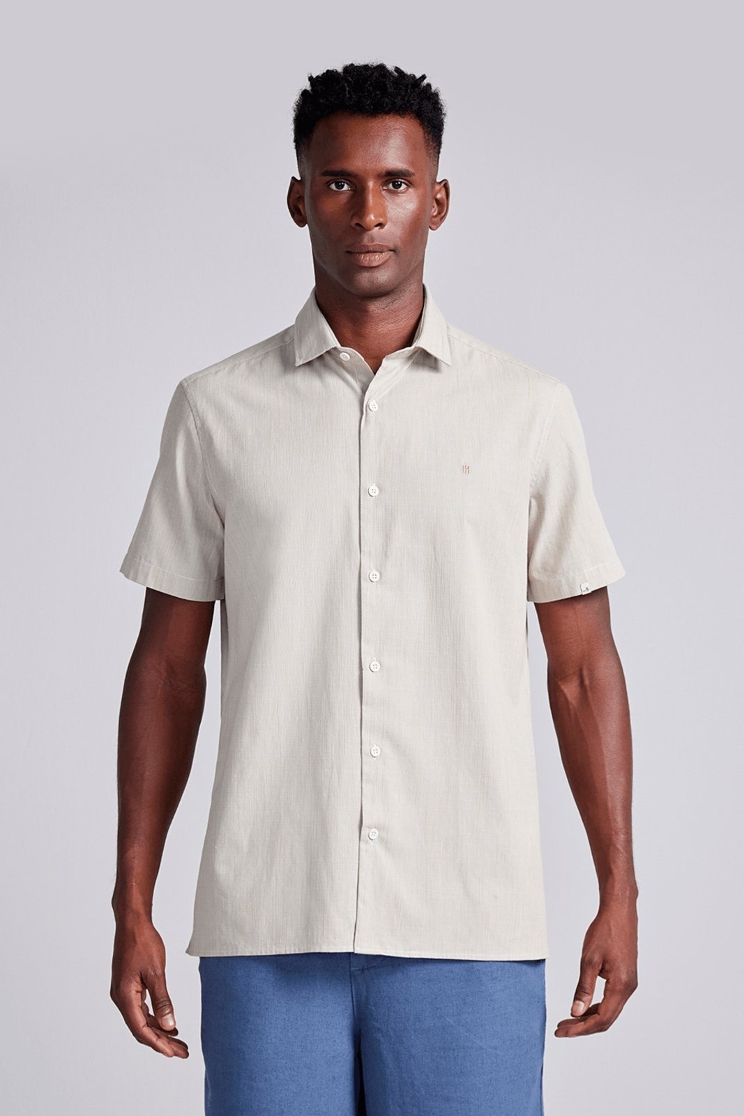 Imagem principal HIGHSTIL Camisa Manga Curta Lisa Slub Slim Fit Areia HIGHSTIL bege