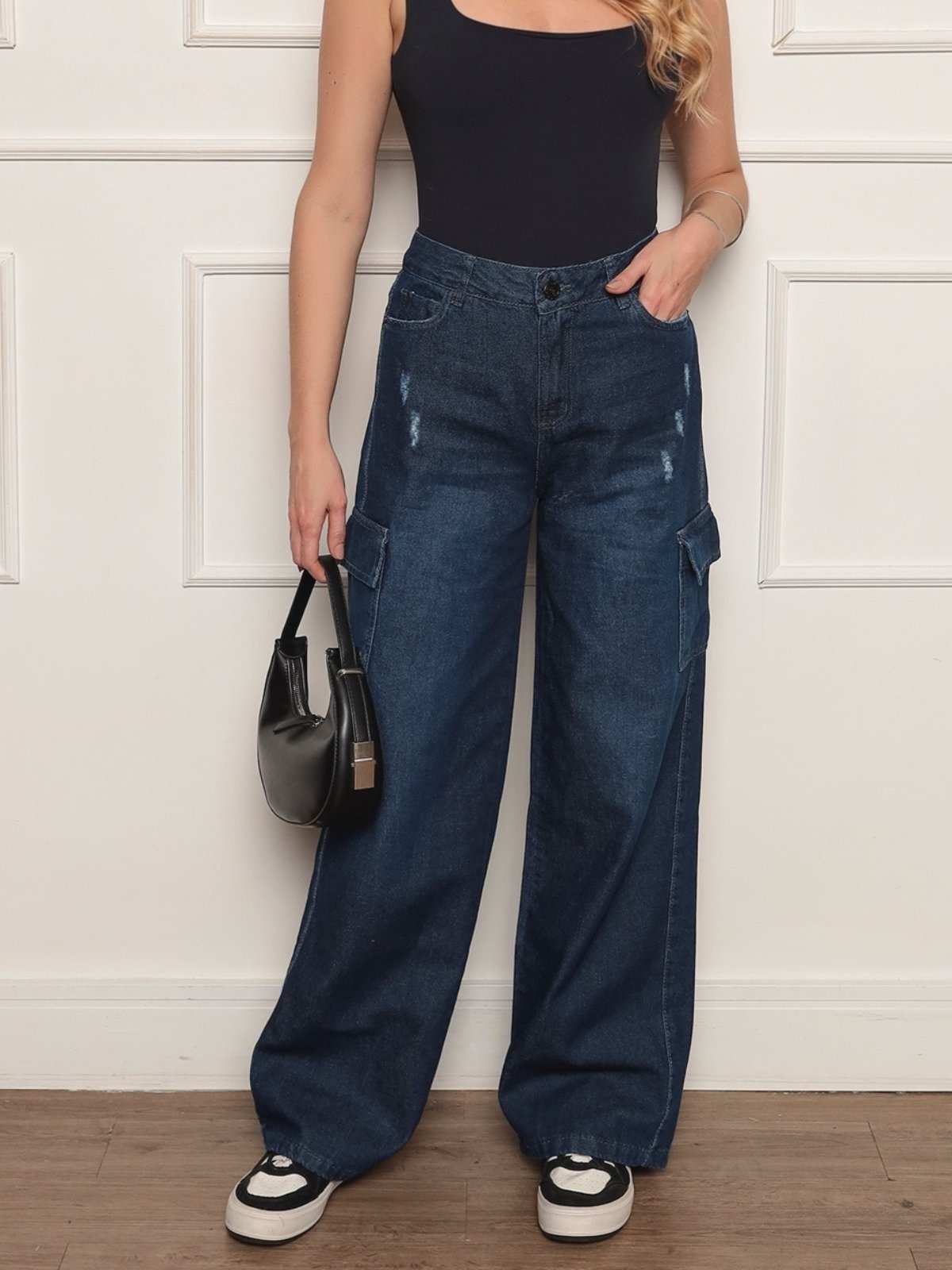 Imagem principal Calça Widleg Cargo Avec Feminina Confortavel e Casual Ideal Dia a Dia Avec preto