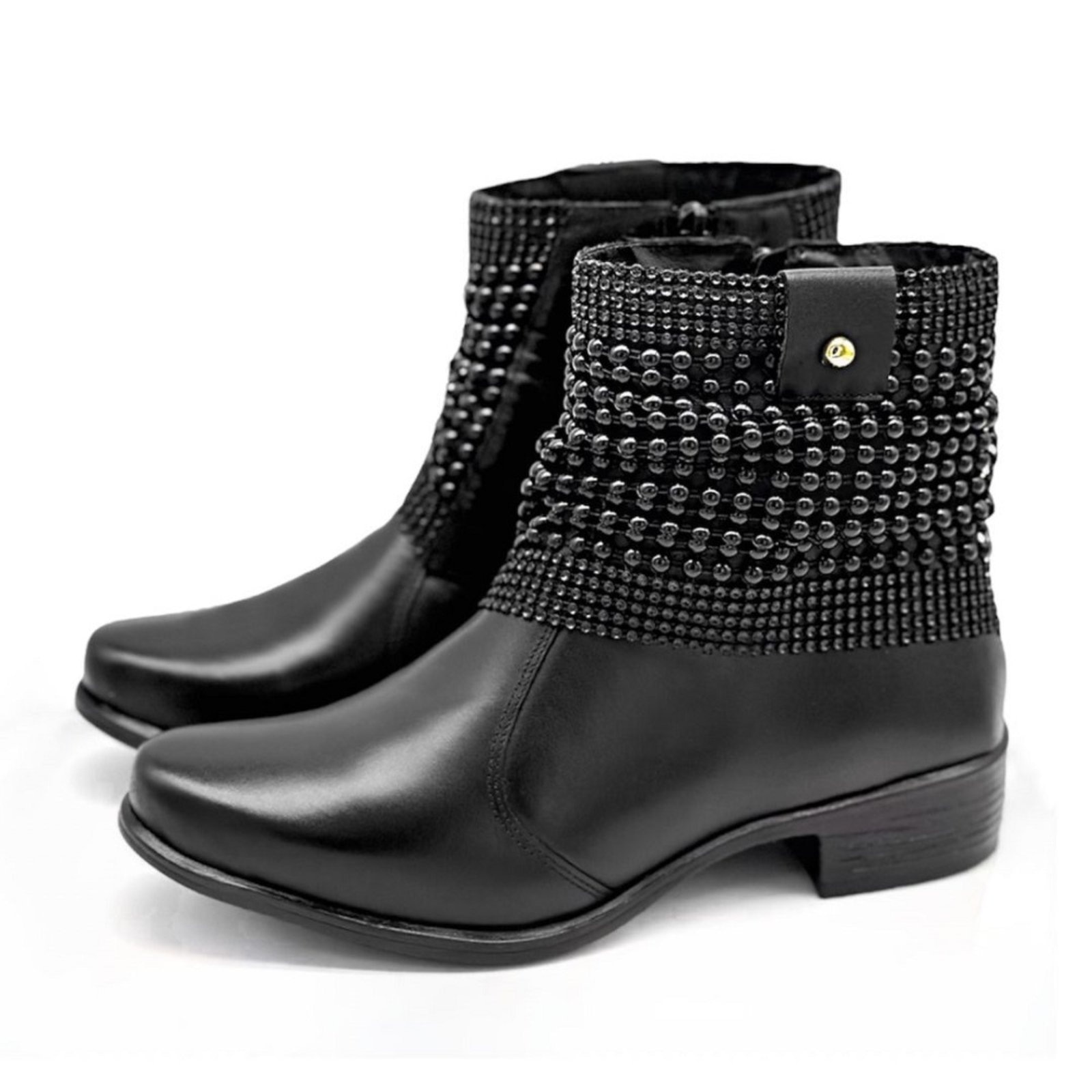 Imagem principal Bota Feminina Cano Curto Manta em Couro ZAFREM preto