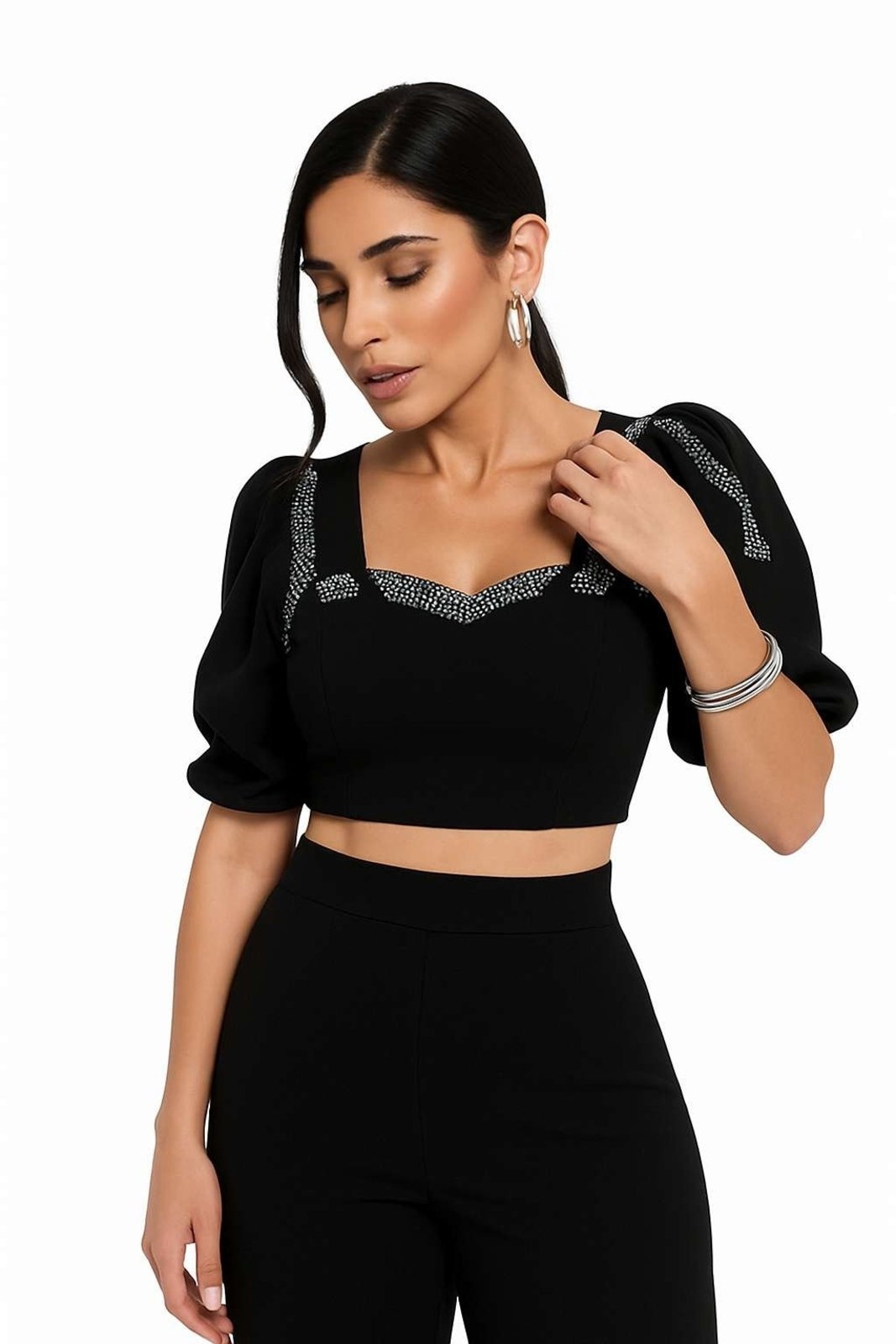 Imagem principal Conjunto Calça Pantalona e Cropped Manga Bufante em Preto Summer Body caramelo/off-white