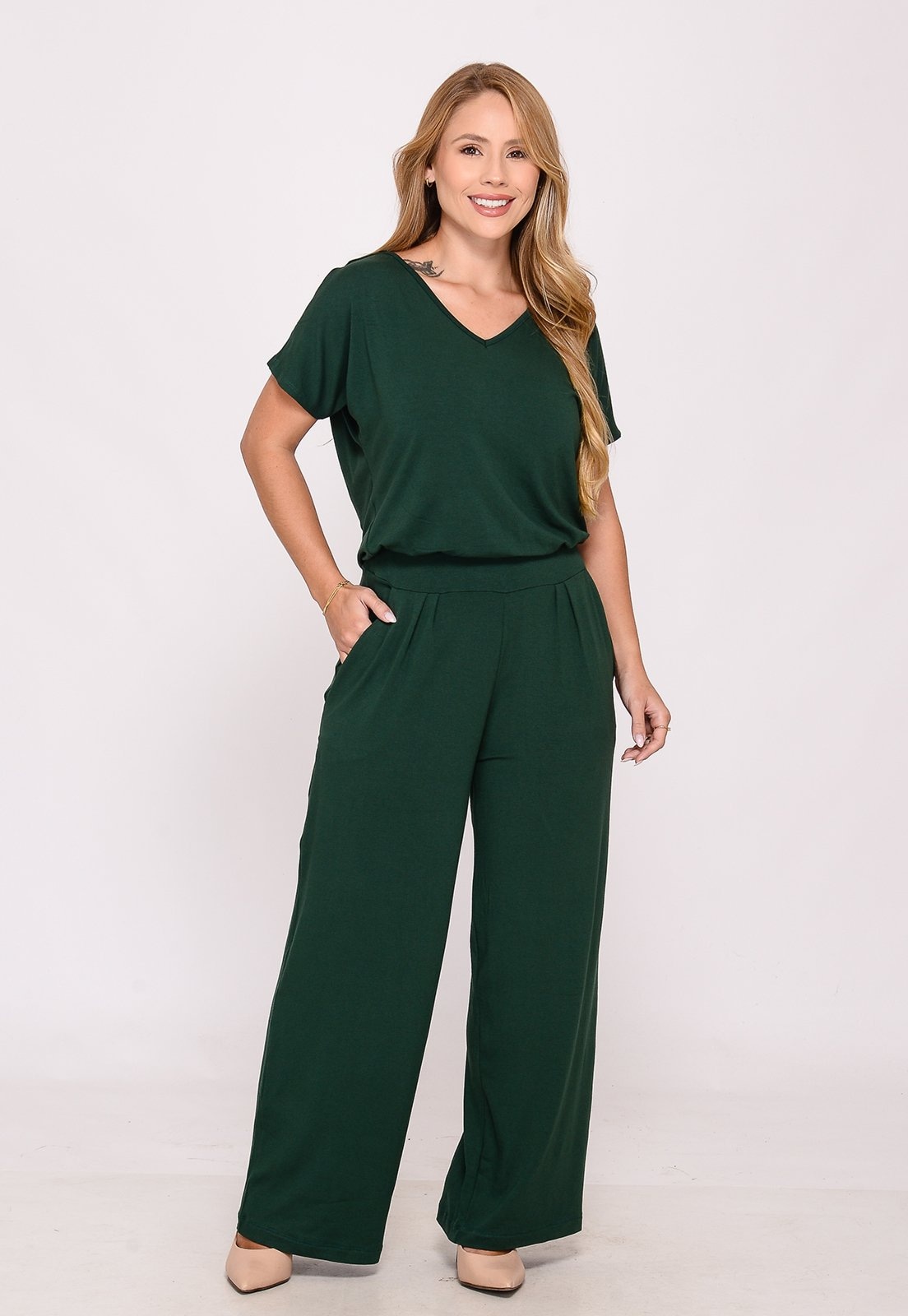 Imagem principal Macacão Feminino C/ Decote Nas Costas BBonnie Cecília Musgo BBonnie verde