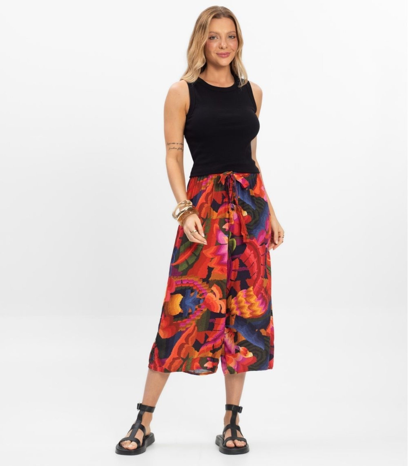 Imagem principal Calça Pantacourt Infinita Cor INFINITA COR vermelho