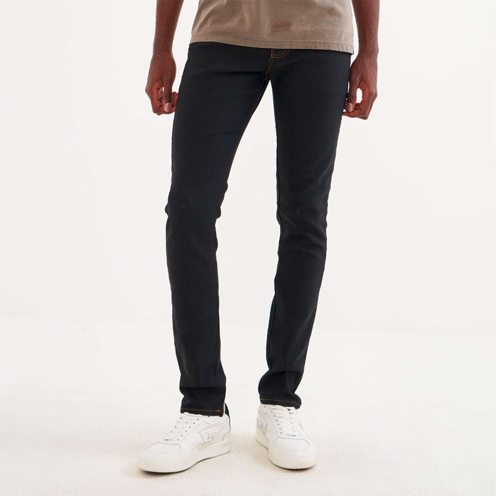 Imagem principal Calça Jeans Colcci Felipe Classic Pr26 Masculino Colcci preto