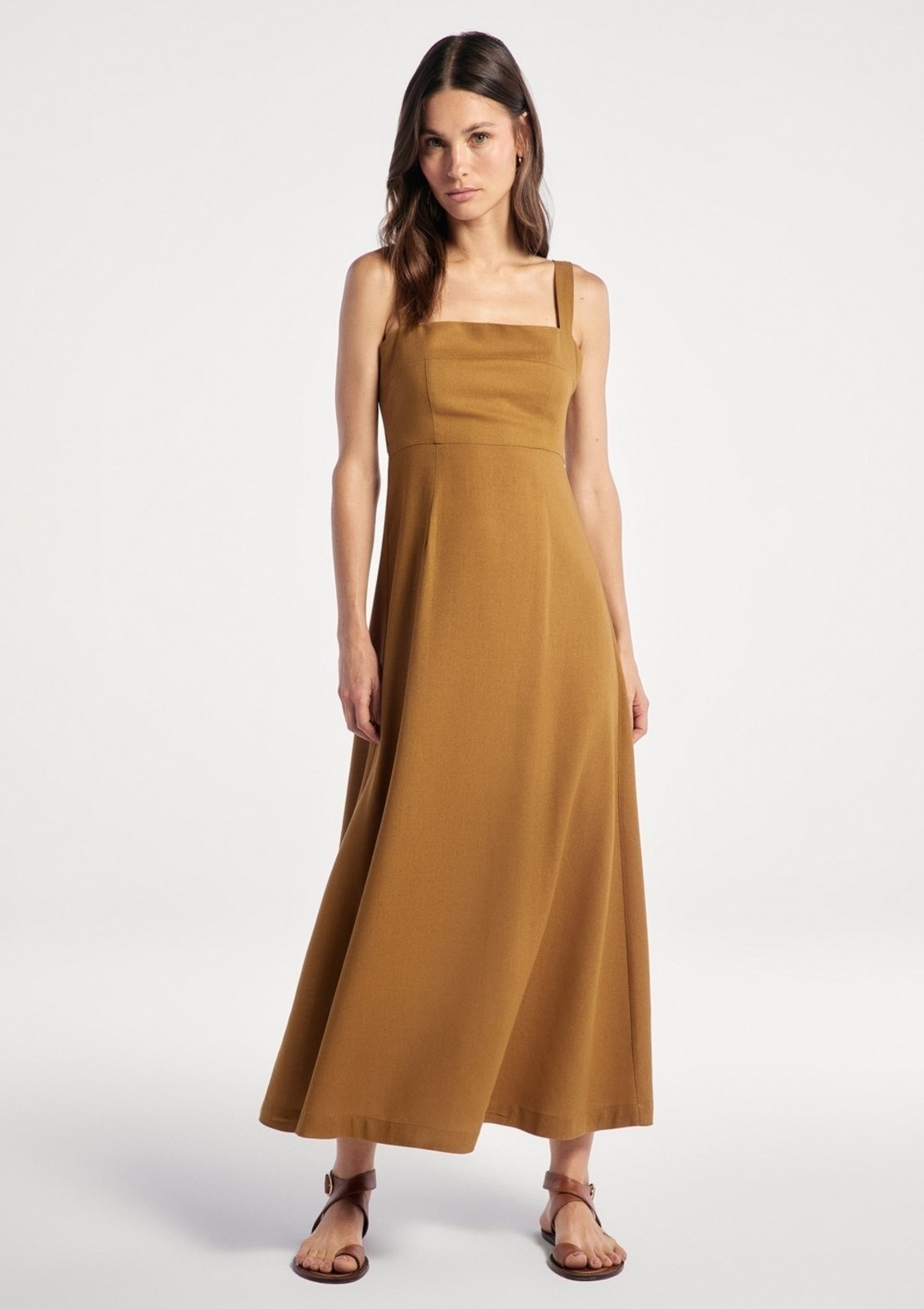 Imagem principal Vestido Midi Evasê Alças édias Rústico Com Linho Hering bege