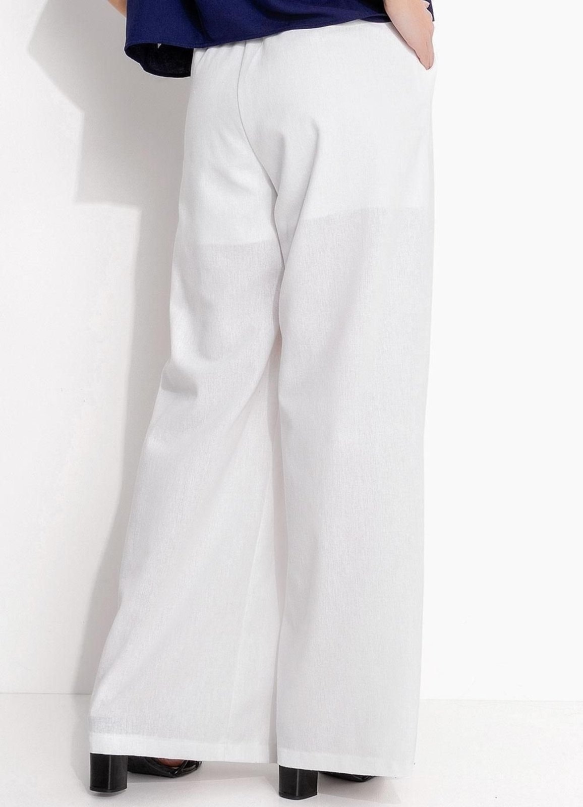 Imagem principal Calça Linho Off White Quintess branco white