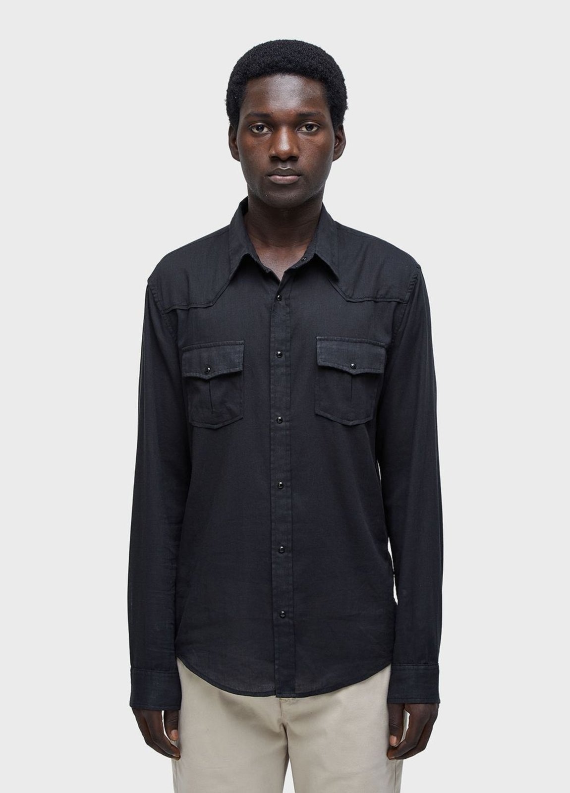 Imagem principal Camisa travel shirt Osklen preto