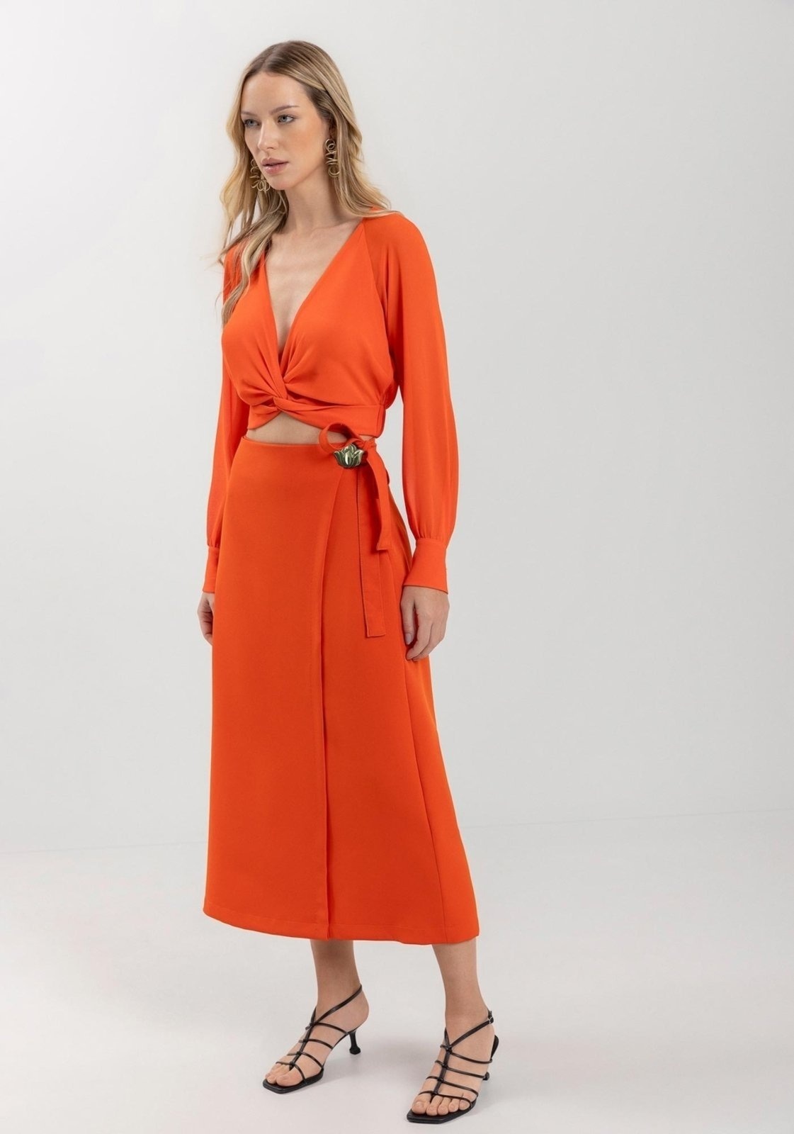 Imagem principal Saia Lez a Lez Midi Chá Com Amarração E Aplique Metalizado Lez a Lez laranja