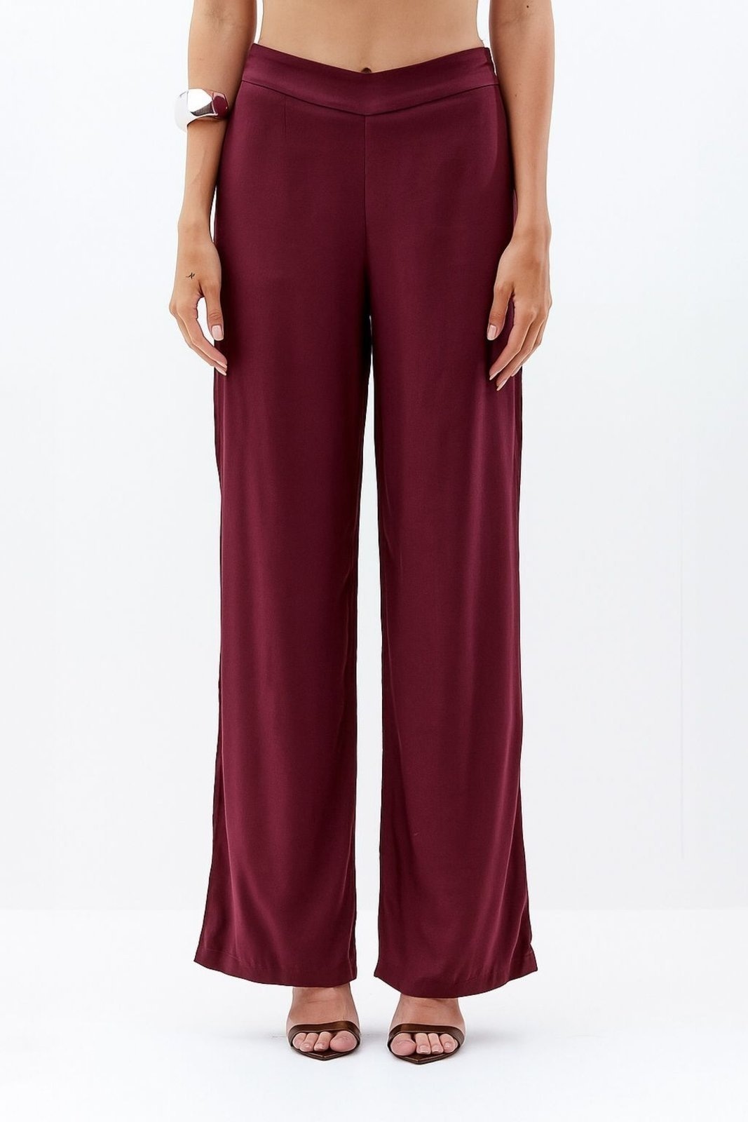 Imagem principal Calça Triton Bordo Veludo Triton bordô