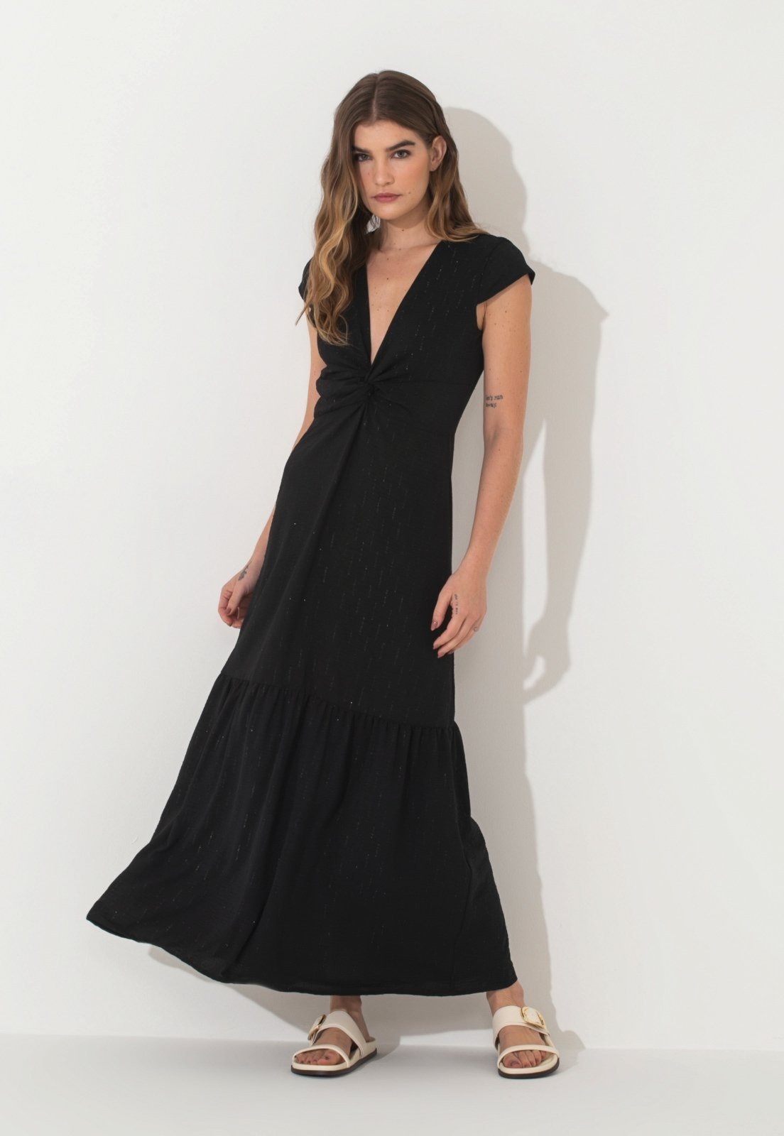 Imagem principal Vestido Midi Traymon Com Babado Traymon preto