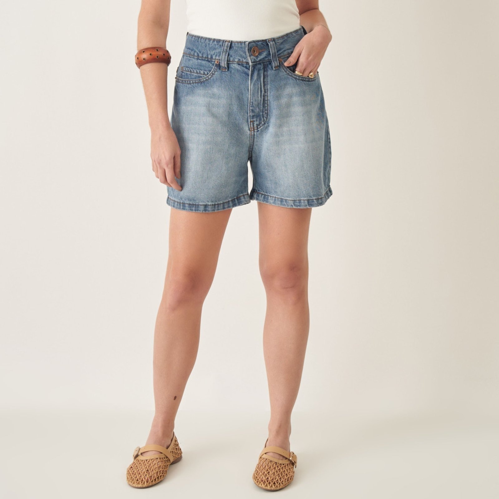 Imagem principal Bermuda Jeans Cintura Alta Azul Médio Bloom jeans azul