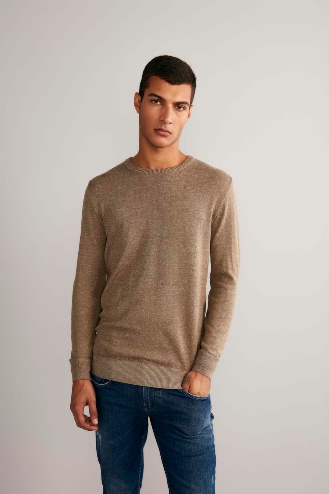 Imagem principal HIGHSTIL Tricot Básico Gola Careca - Khaki HIGHSTIL verde oliva khaki