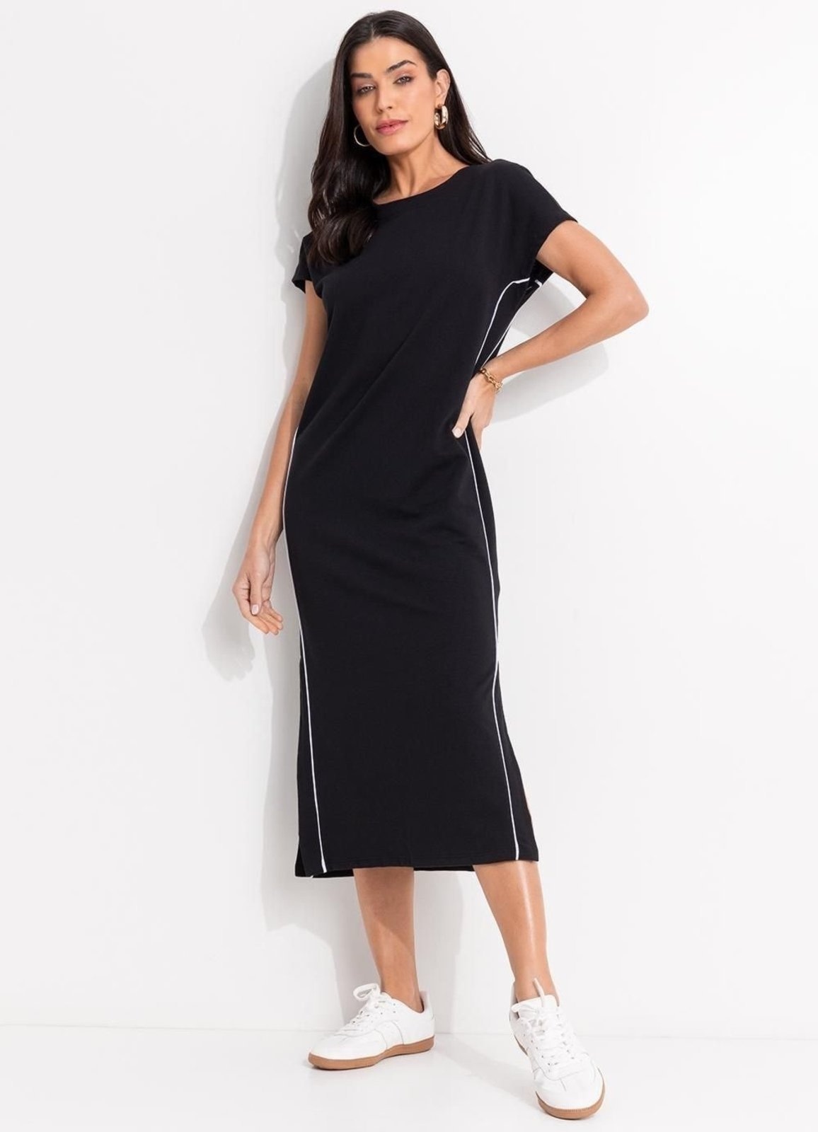 Imagem principal Vestido Em Moletom Quintess preto