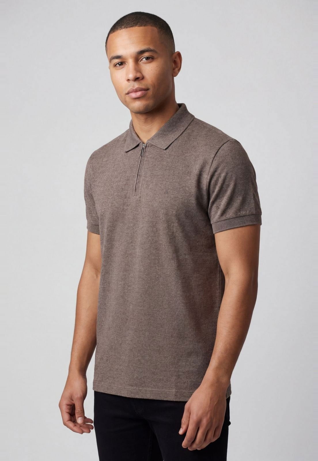 Imagem principal Polo Masculina Aramis Gola Zíper Aramis marrom