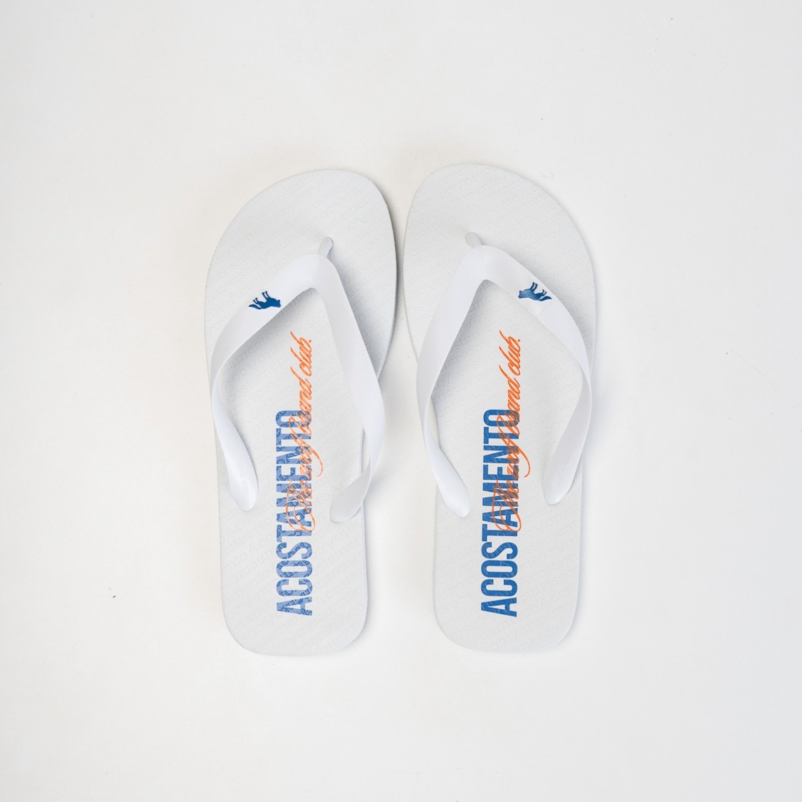 Imagem principal Chinelo Acostamento Wolf Club Acostamento branco