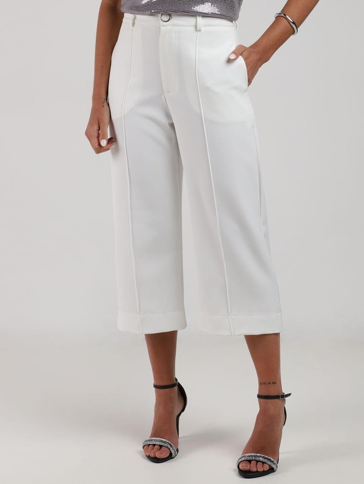 Imagem principal Calça Pantacourt Autentique Feminina OFF WHITE Autentique off-white white