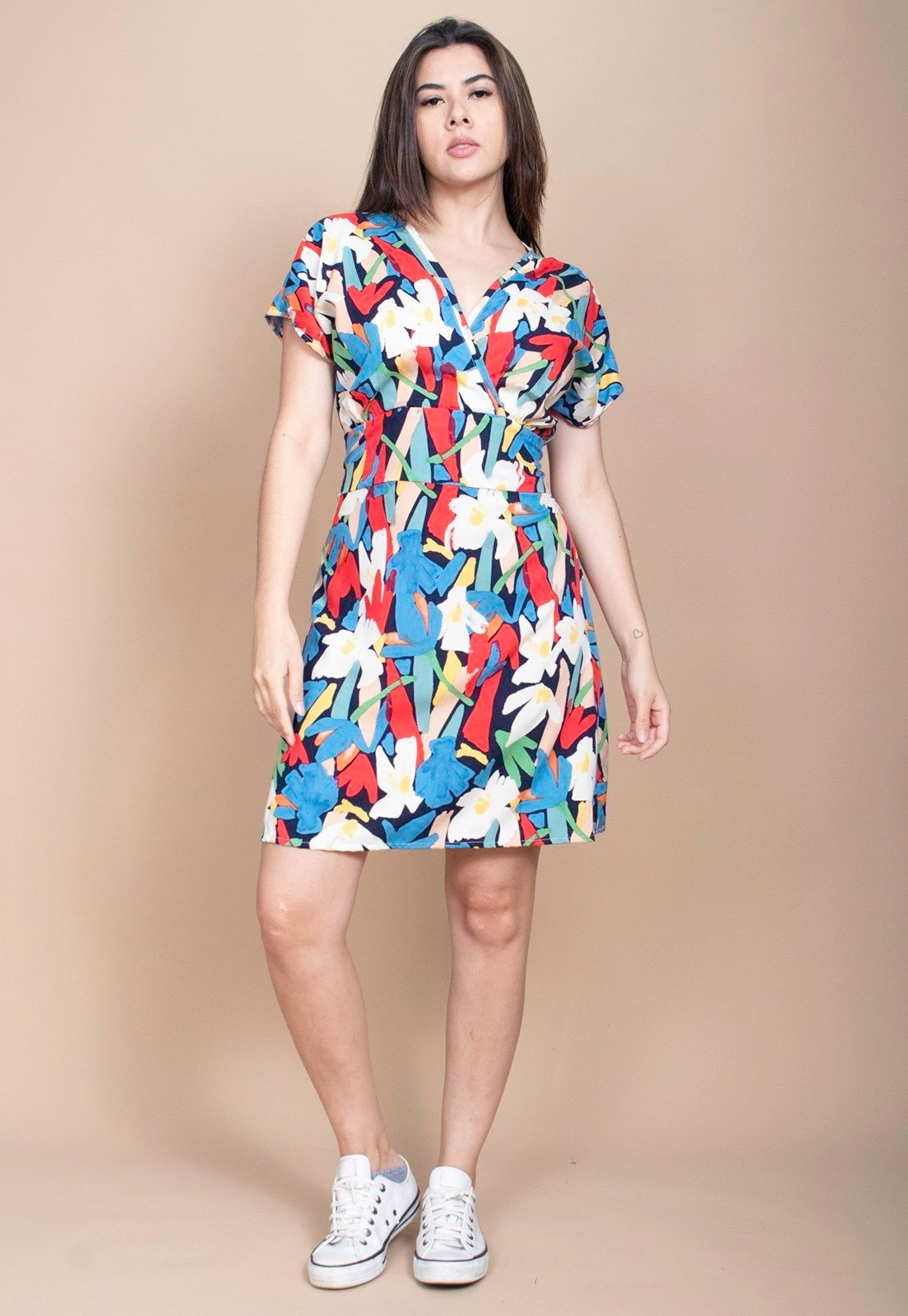 Imagem principal Vestido Cabanafree Curto Viscose Elastex nas Costas Estampa Floresce Cabanafree estampado/off-white/preto/verde/vermelho