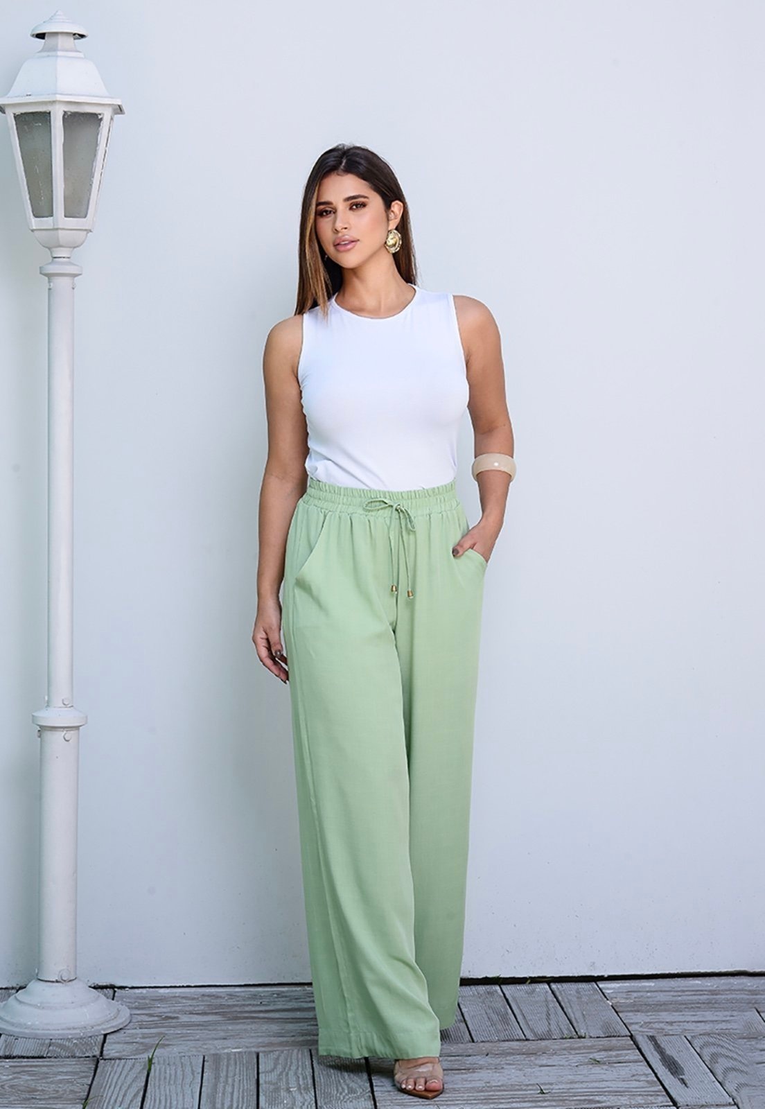 Imagem principal Calça Pantalona em Viscose B’Bonnie Manu Pistache BBonnie verde